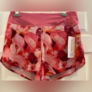 Athleta Printed Run with It 4.5” short, size Medium